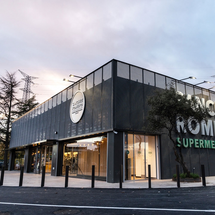 Comunicado cambio de horario de cierre en Supermercados Sanchez Romero Comunicado cambio de horario de cierre en Supermercados Sanchez Romero